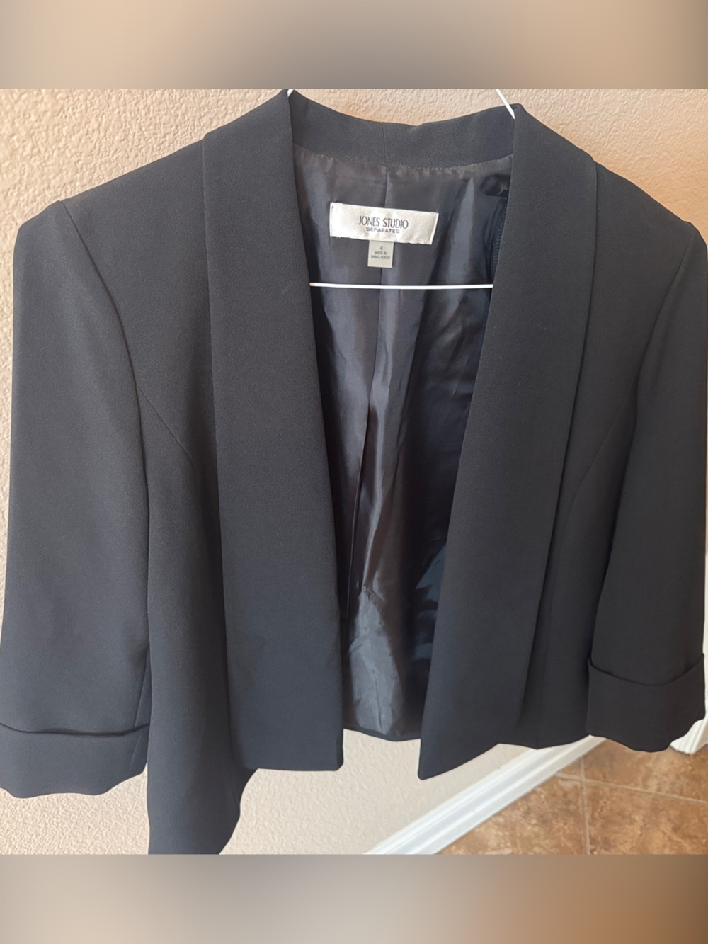 Jones New York Black Cropped Open-Front Blazer